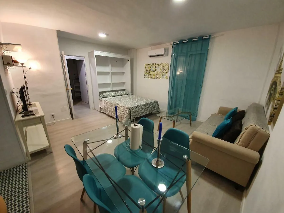 Apartamento En Los Patios De San Basilio contacts
